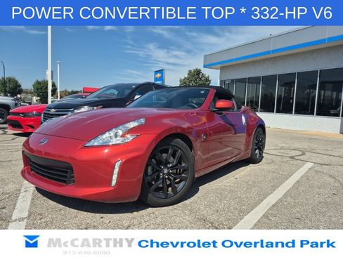 Used 2016 Nissan 370Z Touring RWD image 1