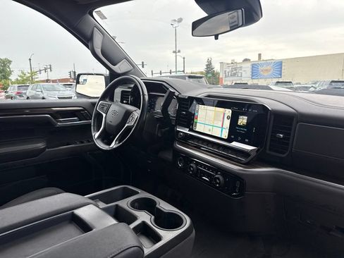 Used 2022 Chevrolet Silverado 1500 LT Trail Boss w/ Protection Package AWD/4WD image 33