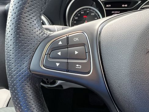 Used 2019 Mercedes-Benz CLA 250 image 19