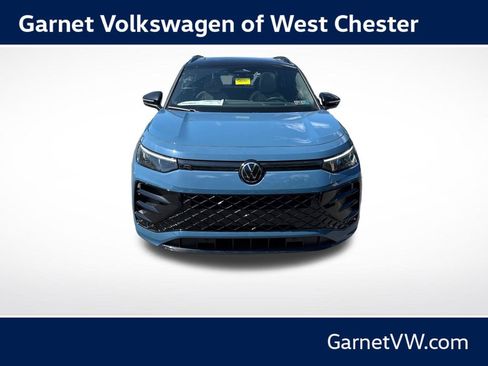 New 2026 Volkswagen Tiguan SE R-Line AWD/4WD image 8