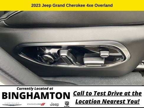 New 2023 Jeep Grand Cherokee Overland w/ Luxury Tech Group IV AWD/4WD image 24