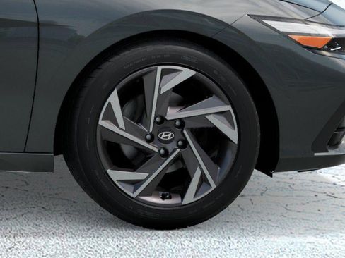 New 2026 Hyundai Elantra SEL Sport FWD image 8