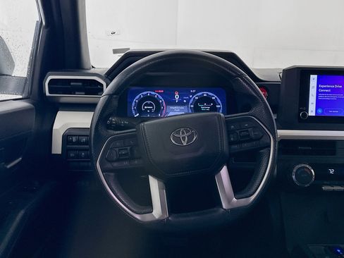 Used 2024 Toyota Tacoma TRD Off-Road image 18