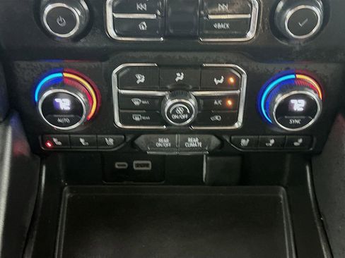 Used 2024 Chevrolet Tahoe Premier image 18