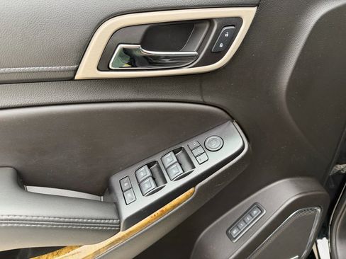 Used 2017 GMC Yukon XL Denali w/ Open Road Package image 14