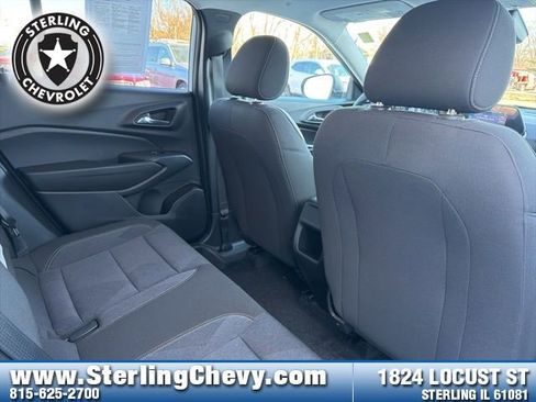 Used 2024 Chevrolet Trax LS image 15