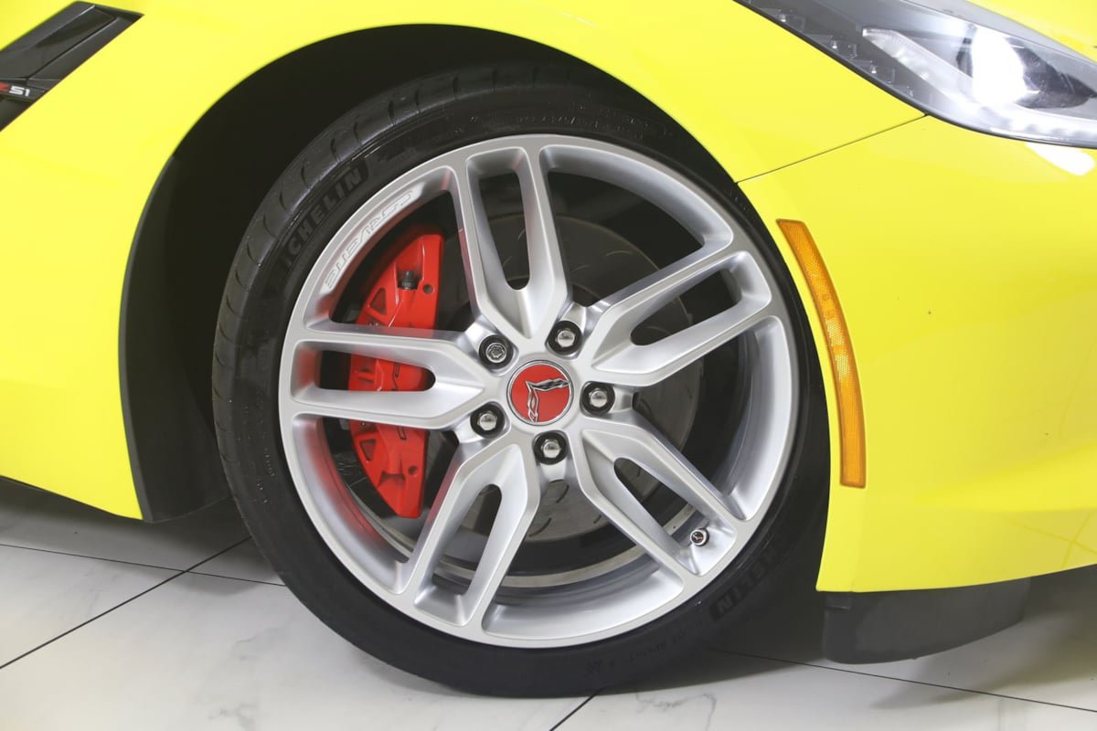 Used 2016 Chevrolet Corvette Stingray Coupe RWD image 16