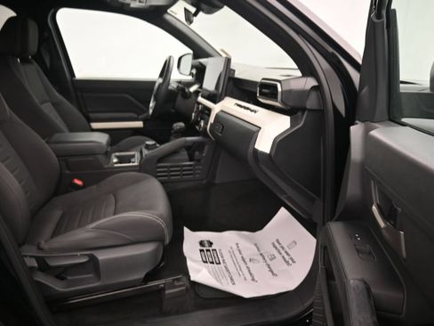 Used 2024 Toyota Tacoma TRD Off-Road AWD/4WD image 13
