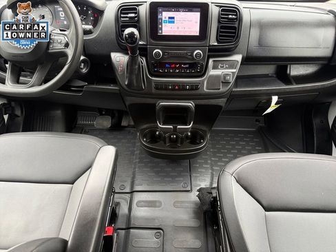 Used 2025 RAM ProMaster 2500 w/ Convenience Group FWD image 10