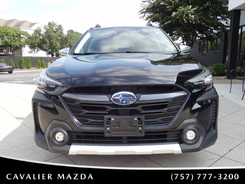Used 2025 Subaru Outback Touring XT AWD/4WD image 8