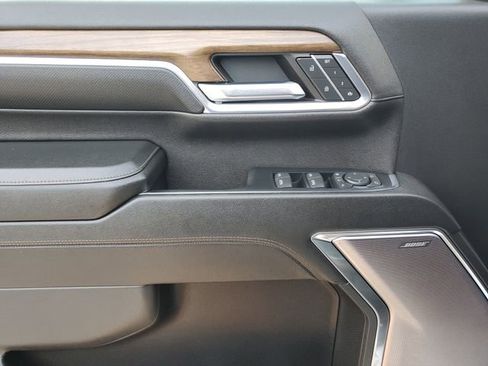 Used 2024 Chevrolet Silverado 3500 High Country w/ High Country Premium Package image 17