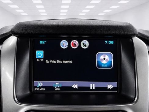 Used 2015 Chevrolet Tahoe LTZ AWD/4WD image 32