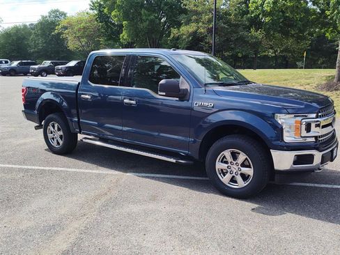 Used 2018 Ford F150 XLT w/ Equipment Group 302A Luxury AWD/4WD image 2