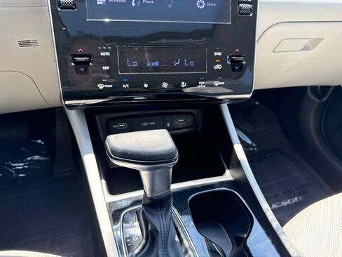 Used 2023 Hyundai Tucson SEL w/ Convenience Package FWD image 18