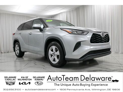 Used 2020 Toyota Highlander L AWD/4WD image 1