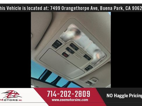 Used 2013 Toyota Avalon Limited w/ Technology Pkg FWD image 27