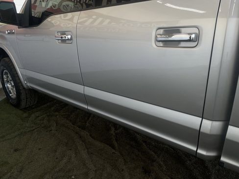 Used 2018 Ford F150 Lariat w/ Equipment Group 502A Luxury image 18