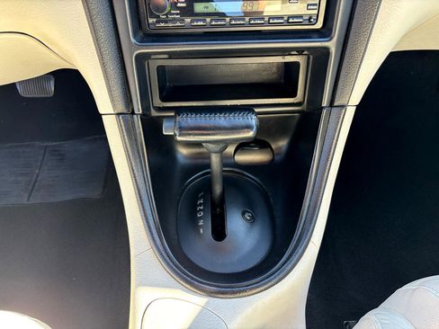 Used 1994 Ford Mustang GT image 22
