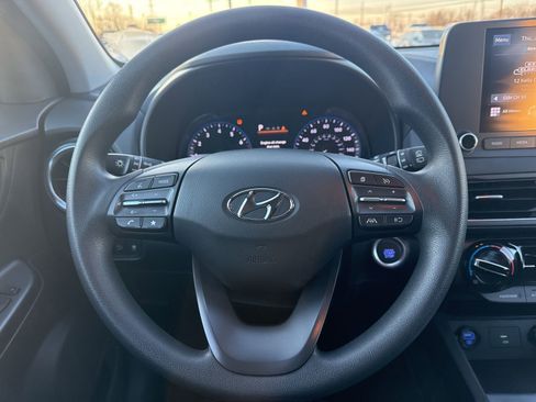 Used 2023 Hyundai Kona SEL image 17