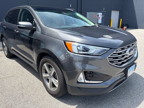 Used 2020 Ford Edge SEL w/ Convenience Package FWD image 2