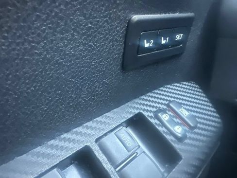 Used 2015 Toyota RAV4 Limited AWD/4WD image 11