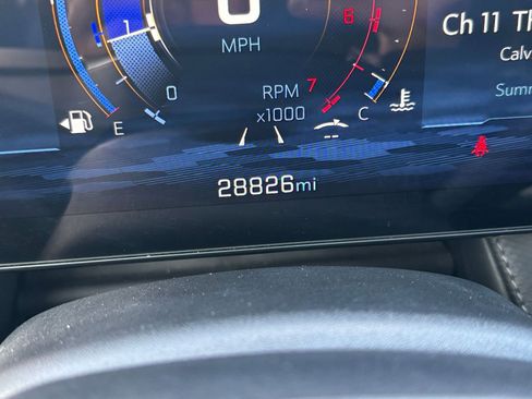 Used 2025 Chevrolet Equinox LT FWD image 40