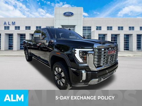 Used 2024 GMC Sierra 2500 Denali w/ Denali Reserve Package AWD/4WD image 3