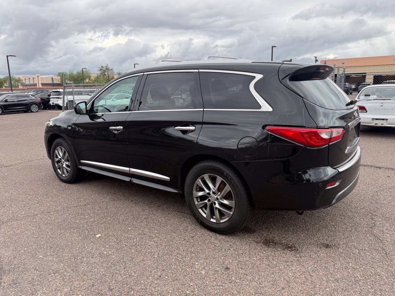 Used 2014 INFINITI QX60 FWD w/ Premium Plus Package image 7