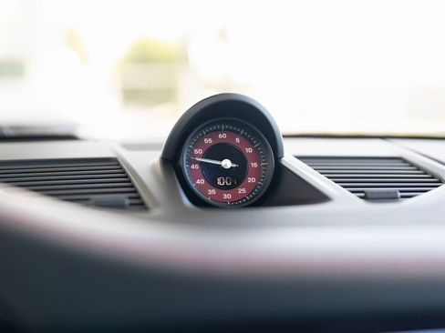 Certified 2024 Porsche 911 Carrera 4 GTS image 13