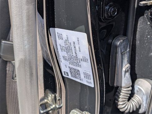 Certified 2023 Chevrolet Colorado Trail Boss w/ Technology Package image 19