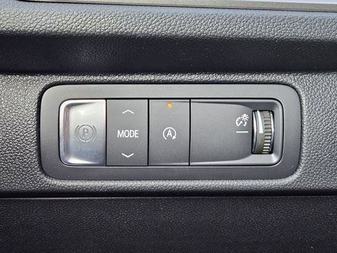 New 2026 Chevrolet Traverse LT w/ Midnight/Sport Edition image 21