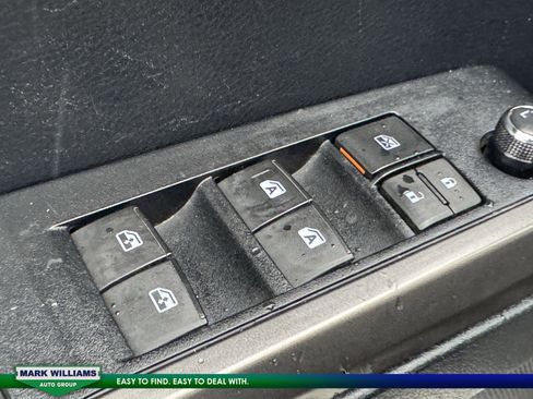 Used 2016 Toyota Tacoma 4x4 Double Cab image 25