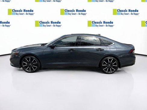 Certified 2023 Honda Accord Touring image 4
