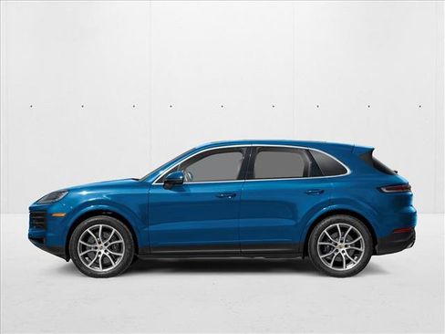 New 2026 Porsche Cayenne image 3