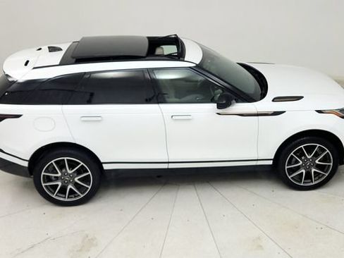 Used 2022 Land Rover Range Rover Velar R-Dynamic S AWD/4WD image 28