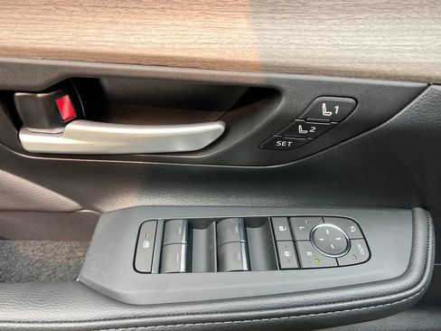 New 2026 Toyota Grand Highlander AWD image 13