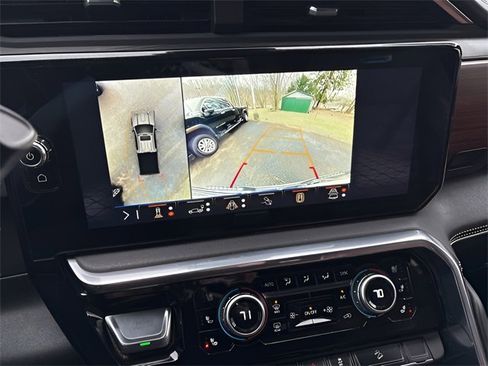 Used 2024 GMC Sierra 2500 Denali Ultimate image 16