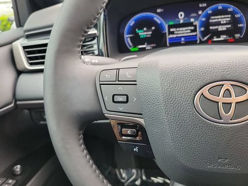 Used 2026 Toyota Camry XSE FWD image 15