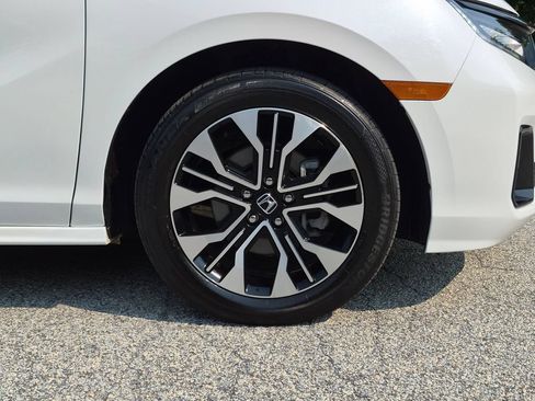 Used 2025 Honda Odyssey Elite image 34