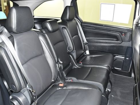 Certified 2025 Honda Odyssey EX-L image 44