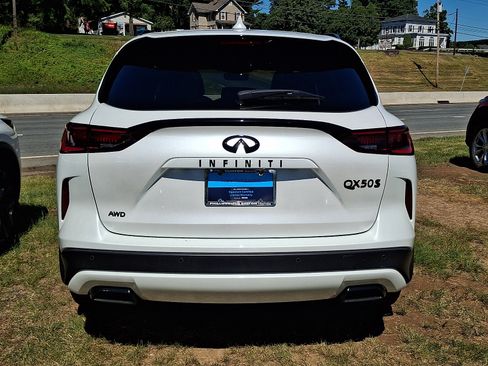 Used 2025 INFINITI QX50 Sport AWD/4WD image 5