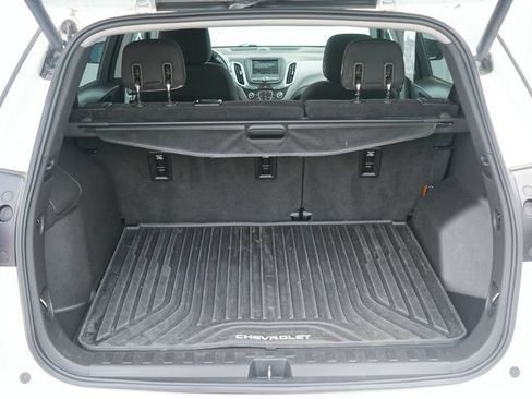 Used 2019 Chevrolet Equinox LT AWD/4WD image 9