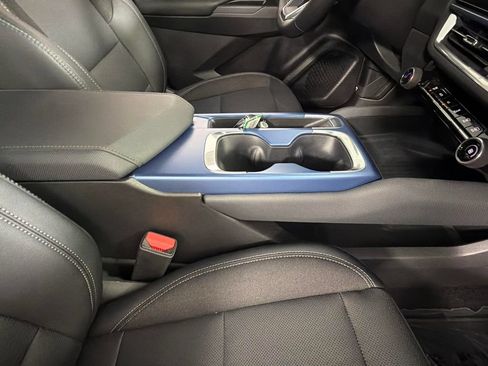 Used 2024 Chevrolet Equinox EV LT FWD image 34