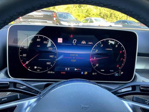 Used 2024 Mercedes-Benz CLE 300 4MATIC Coupe image 5