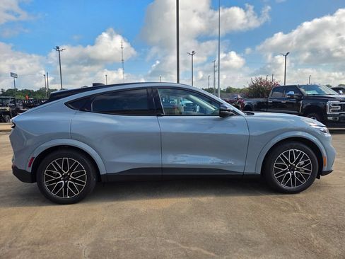 New 2026 Ford Mustang Mach-E Premium RWD image 4