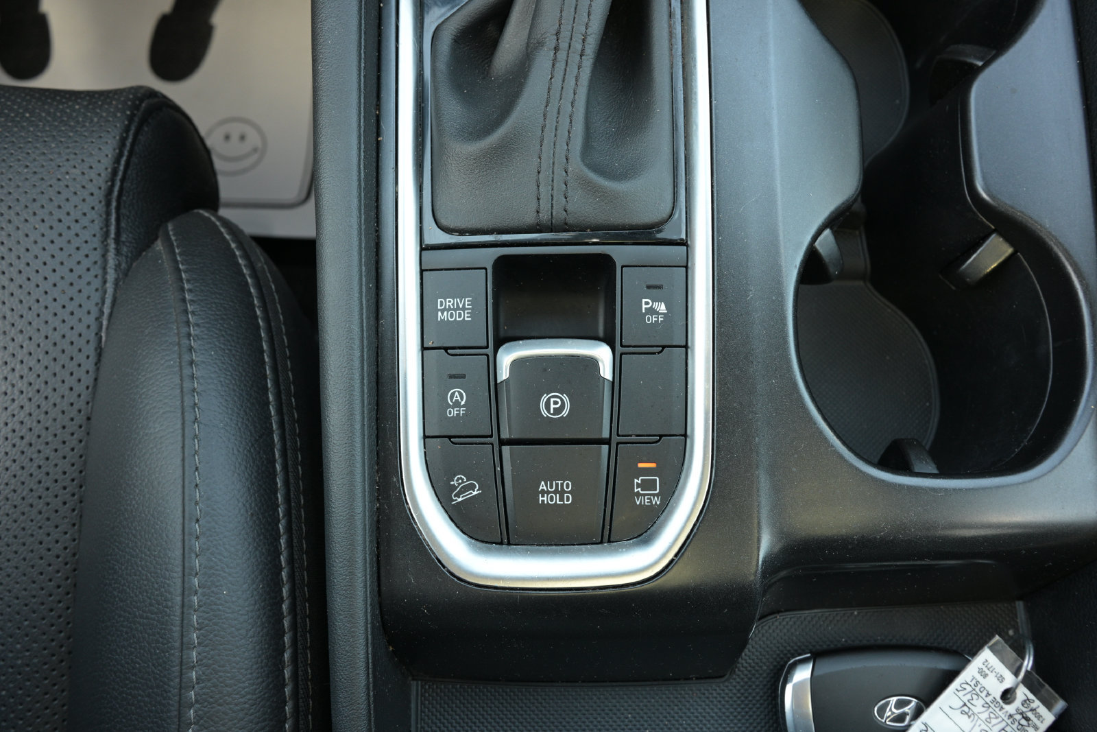 Used 2020 Hyundai Santa Fe Limited AWD/4WD image 27