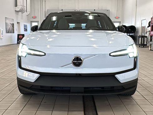 New 2026 Volvo EX30 Ultra w/ Climate Package image 10