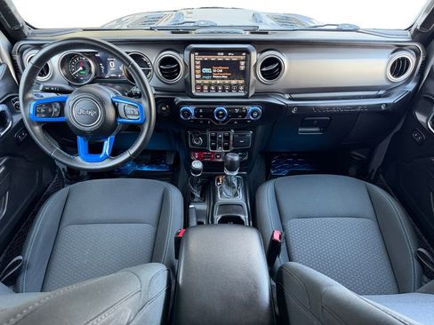 Used 2021 Jeep Wrangler Unlimited Rubicon 4xe image 12