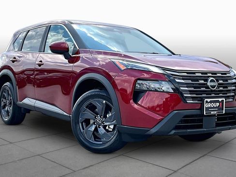 New 2026 Nissan Rogue SV FWD image 2
