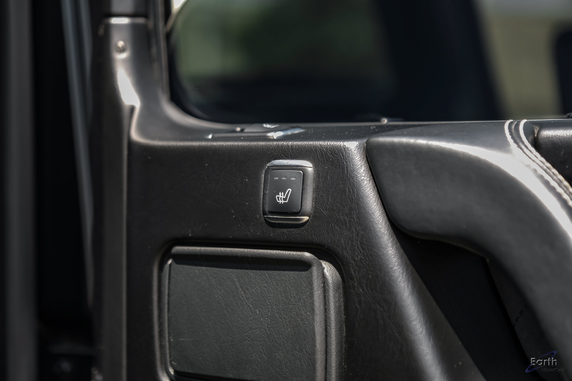 Used 2017 Mercedes-Benz G 550 Squared image 96